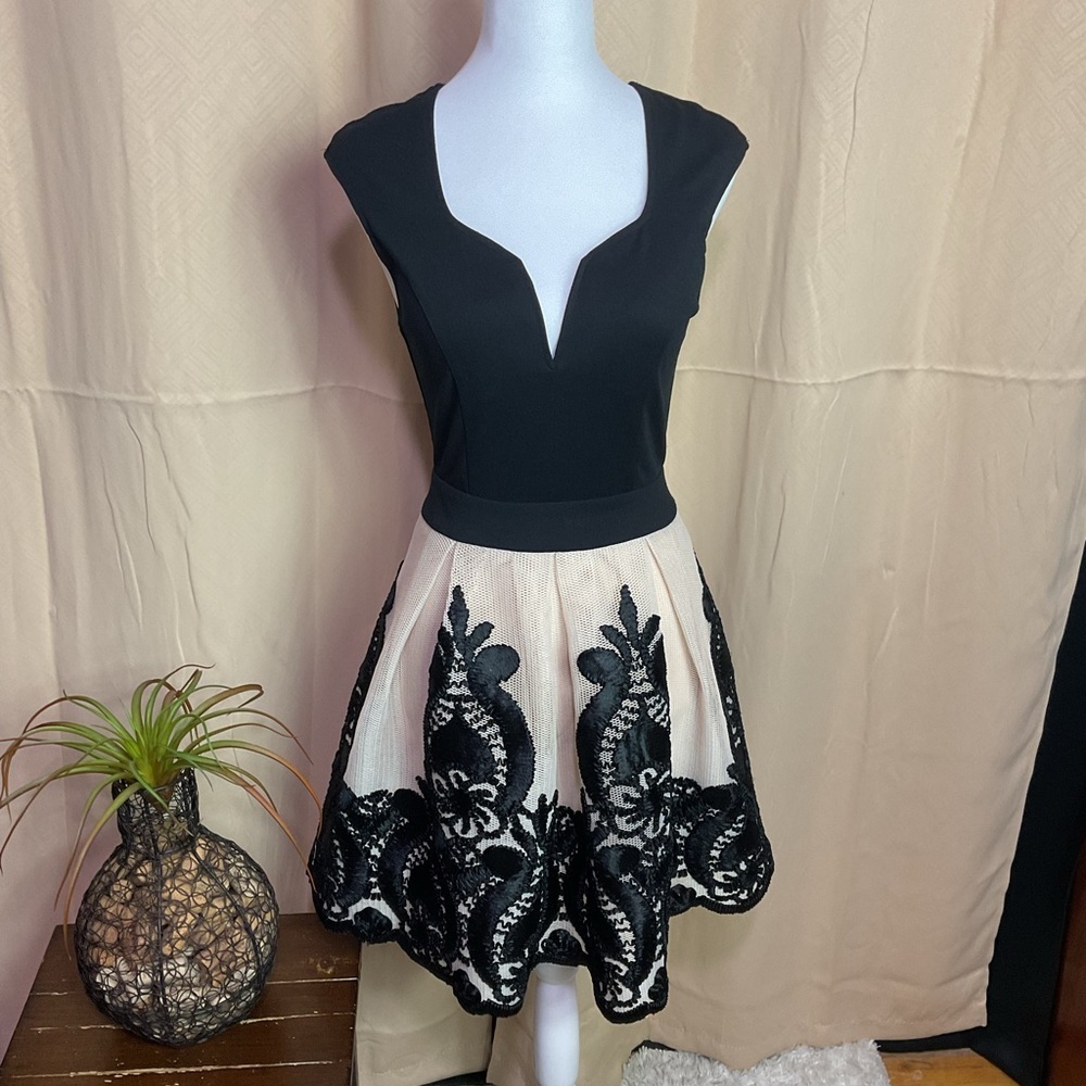 AKIRA Chicago Fit & Flair Dress